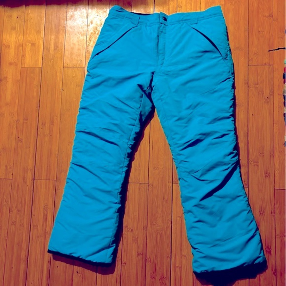 Snowpants